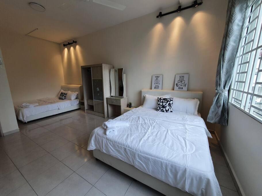 3Storey House 13Pax Family Suite Bayan Lepas Exteriér fotografie